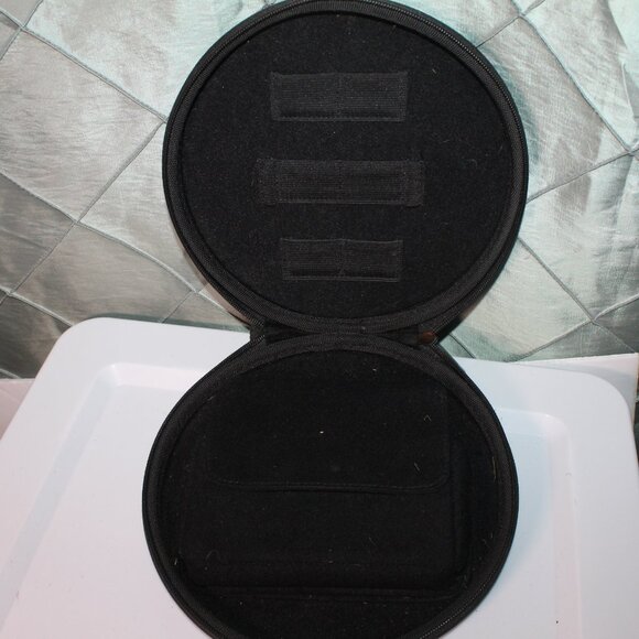 Nintendo 3DS Official Pokemon Pokeball Round Carry Carrying Case Pokémon X/Y *TY - Picture 4 of 4